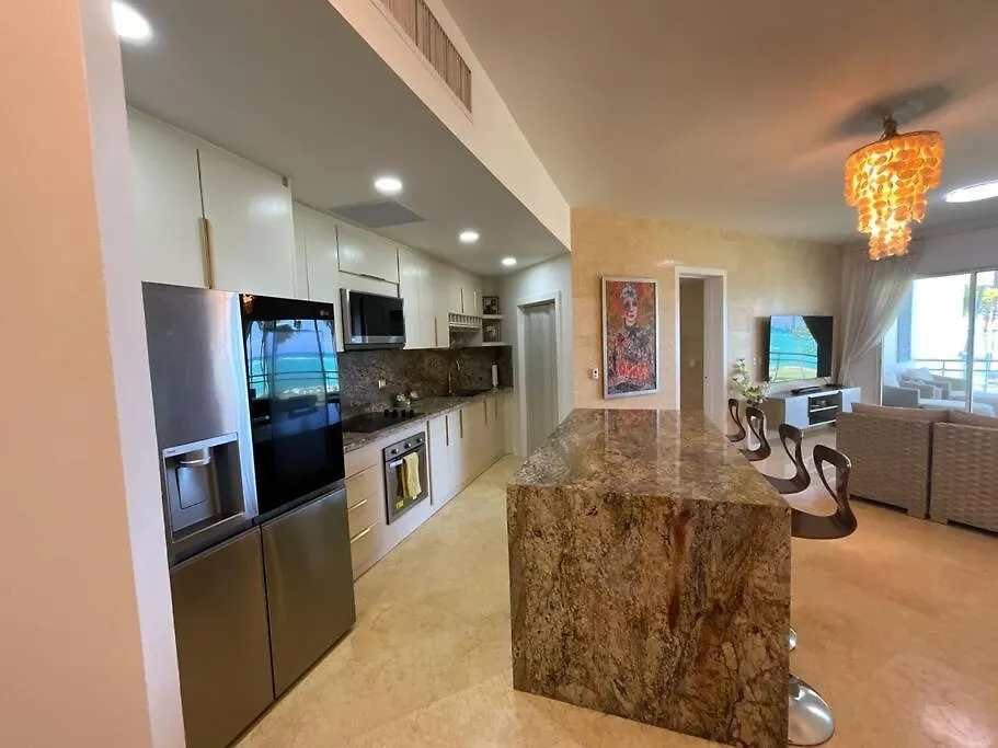 Seawinds Cabarete Front Beach Condo شقة